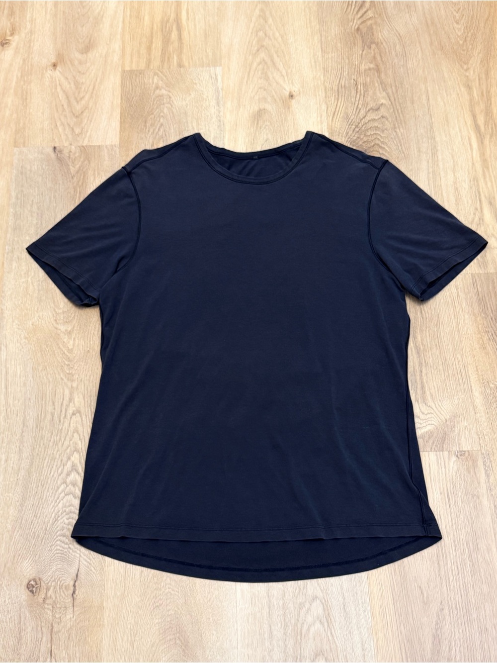 lululemon athletica Short Sleeve Black Tee